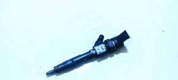 Volvo S40, V40 Fuel injector 7700111014 0445110021
