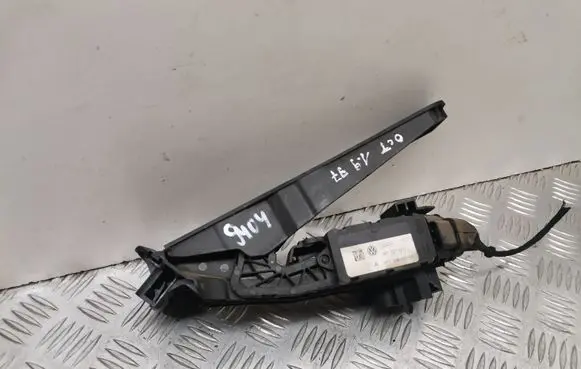 Skoda Octavia Mk2 (1Z) Accelerator throttle pedal 1K1721503L 6PV00860000