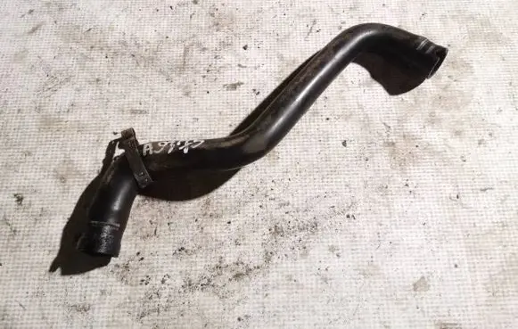 Alfa Romeo 159 Engine coolant pipe/hose