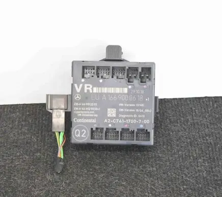 Mercedes-Benz CLA C117 X117 W117 Door control unit/module A1669000618 A1669012203