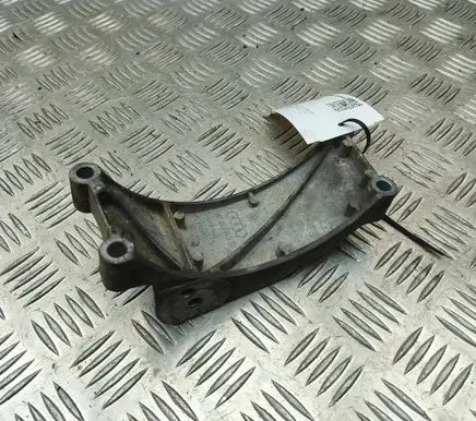 Porsche Cayenne (92A) Generator/alternator bracket 06E903143D
