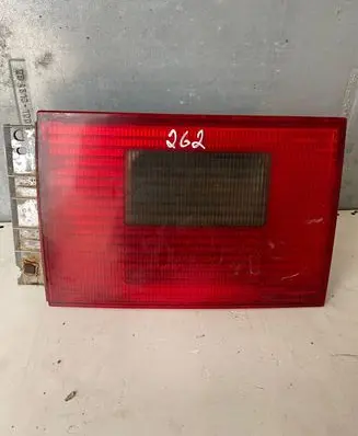Seat Alhambra (Mk1) Tailgate rear/tail lights 7M3945112A 7M7945112