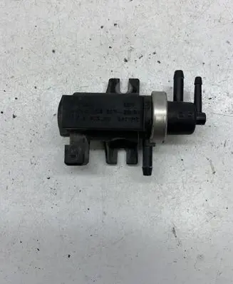 Audi A6 S6 C4 4A Turbo solenoid valve 1H0906627 72190320