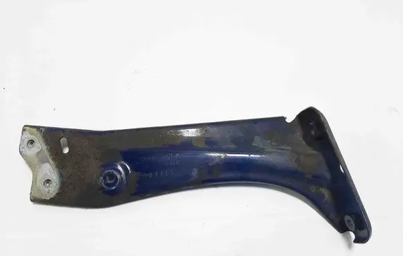 Skoda Octavia Mk3 (5E) Fender mounting bracket 5E0821142A