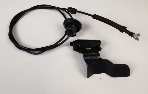 Peugeot 208 Engine bonnet (hood) release handle