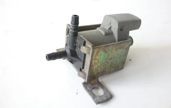 Vacuum valve