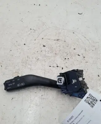 Volkswagen Touran I Indicator stalk 1K0953513A