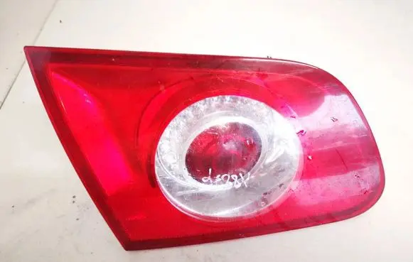 Volkswagen PASSAT B6 Tailgate rear/tail lights 3c9945093