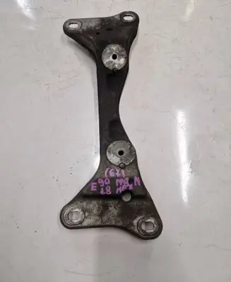 BMW 3 E90 E91 Gearbox mounting bracket 6797534 685729