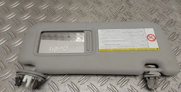 Toyota Auris 150 Sun visor