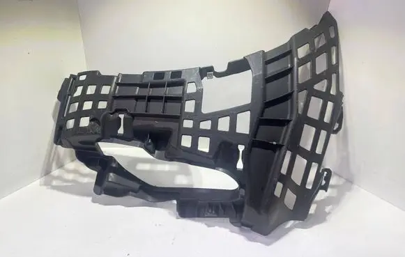 Volkswagen ID.3 Front bumper mounting bracket 10A807724 8140386