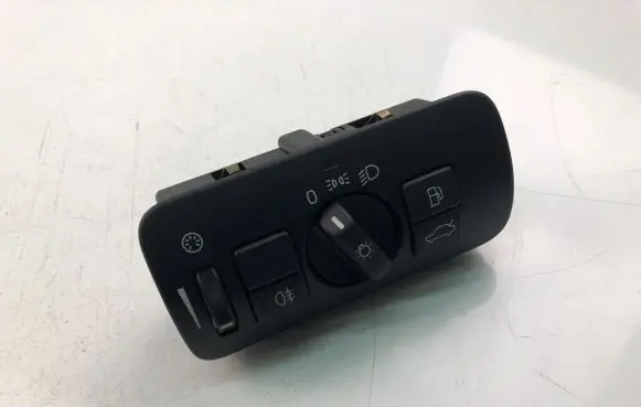 Volvo XC60 Light switch 30739432
