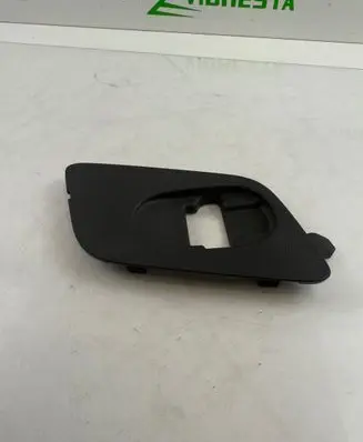Opel Grandland X Other trunk/boot trim element YP00037077