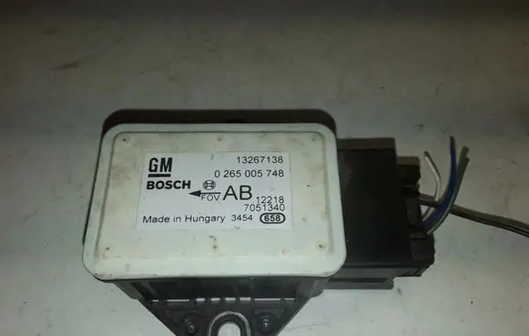 Opel Meriva B ESP acceleration yaw rate sensor 13267138 0265005748