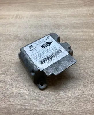 Opel Astra G Airbag control unit/module 90520841