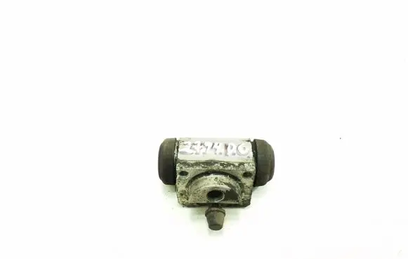 Toyota Yaris Rear brake cylinder 4755009101
