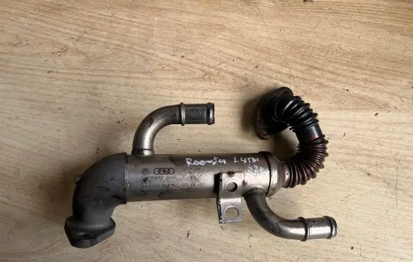 Skoda Praktik (5J8) EGR valve cooler 045131513P