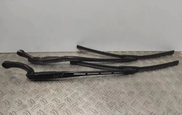 Audi A4 S4 B6 8E 8H Front wiper blade arm 8E1955407C