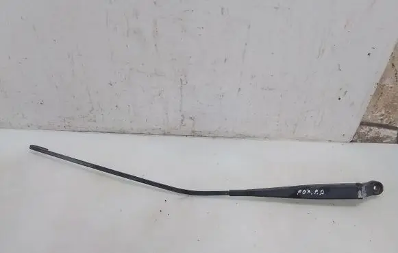 Volkswagen Fox Front wiper blade arm