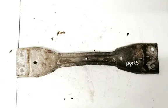 Volkswagen Touran II Engine mounting bracket