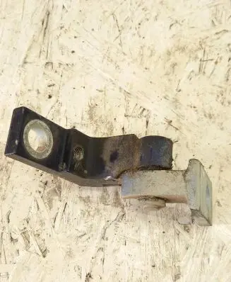 Volkswagen PASSAT B5 Rear door upper hinge