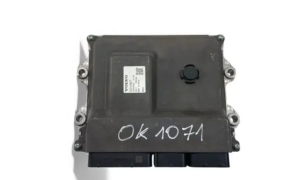 Volvo XC60 Engine control unit/module ECU 32313937