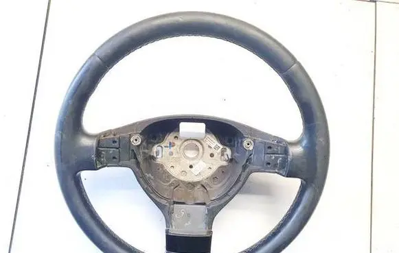 Volkswagen PASSAT B6 Steering wheel 3C0419091