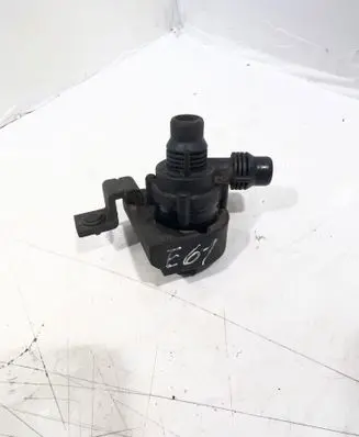 BMW 5 E60 E61 Electric auxiliary coolant/water pump 6922647