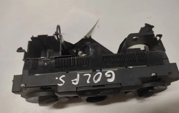 Volkswagen Golf V Climate control unit