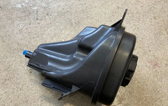 BMW X6 E71 Coolant expansion tank/reservoir 7552546