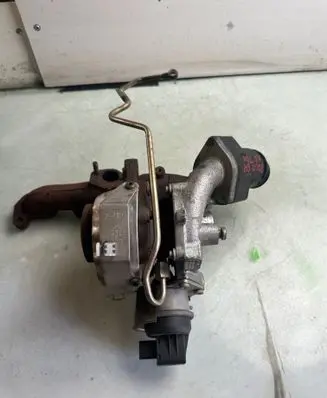 Volkswagen Polo V 6R Turbo 03L253016H 710032909 BV39F0098
