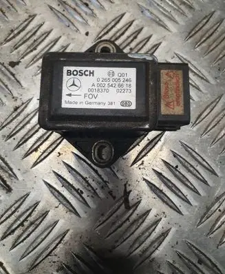 Mercedes-Benz S W220 ESP acceleration yaw rate sensor A0025426618 0265005246
