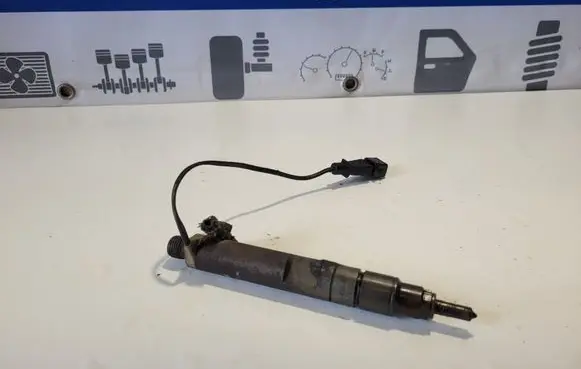 Volvo S60 Fuel injector 074130202B