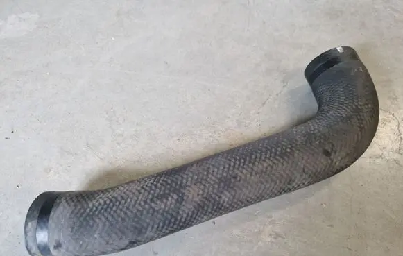 Intercooler hose/pipe