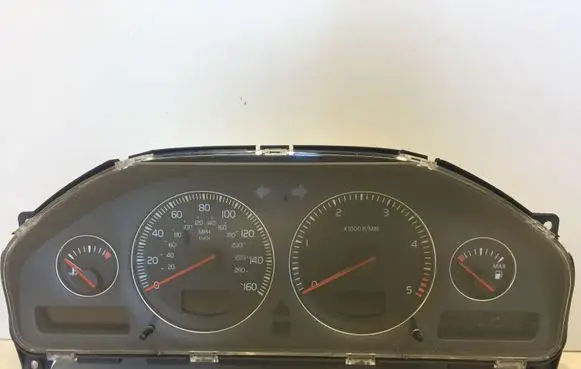 Volvo XC90 Speedometer (instrument cluster) 30746111 8602891 69594850T