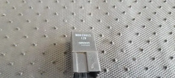Mitsubishi Galant Other relay MB629083 1435D0