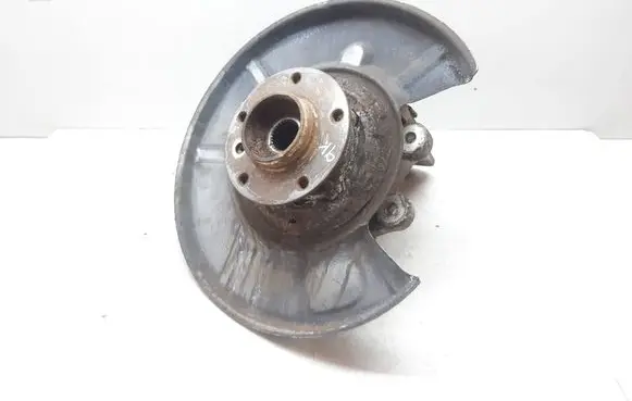 BMW 5 E60 E61 Rear wheel hub spindle/knuckle