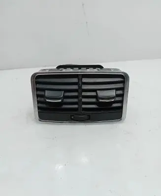 Audi A6 S6 C6 4F Rear air vent grill 4F0819203