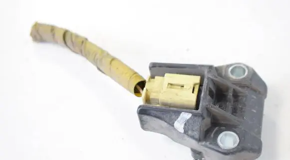 Subaru Legacy Airbag deployment crash/impact sensor 98231AG020 760805UTW