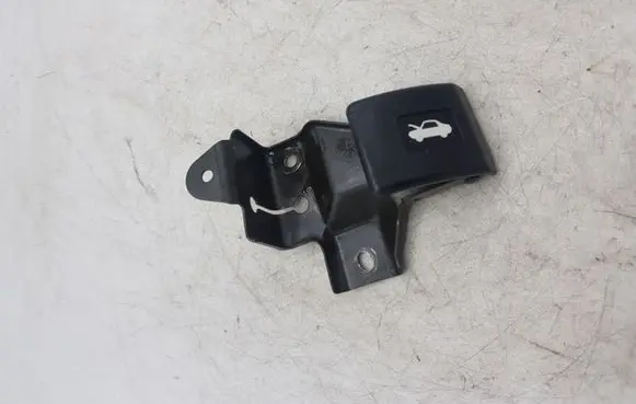Nissan X-Trail T30 Engine bonnet (hood) release handle NOCODE