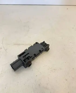 Audi A4 S4 B7 8E 8H Airbag deployment crash/impact sensor 8E0959651A