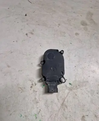 Peugeot 508 Radiator active air flap actuator 9673420580