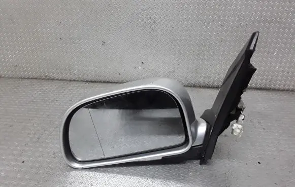 Mitsubishi Space Star Front door electric wing mirror E1010555