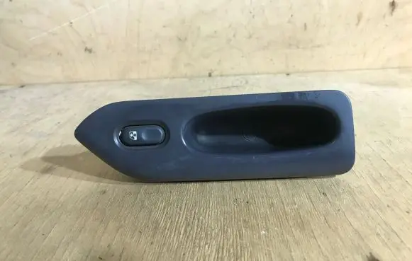 Renault Espace III Electric window control switch
