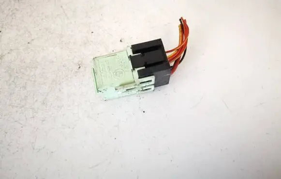 BMW 7 E65 E66 Other relay 61368373700