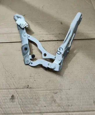 BMW 1 E82 E88 Tailgate/trunk/boot hinge 7166752