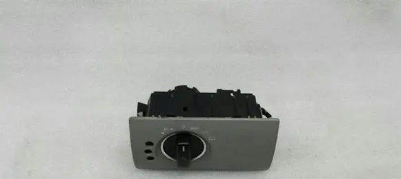 Mercedes-Benz GL X164 Light switch A1645450104