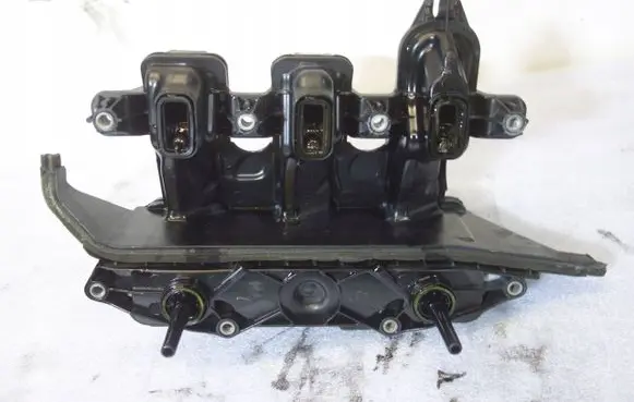 Renault Trafic III (X82) Intake manifold 118300724R
