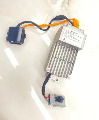 Citroen C4 II Voltage converter/converter module 9688692880 B217110