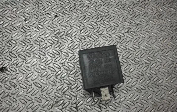 Volkswagen Golf V Other relay 191955529